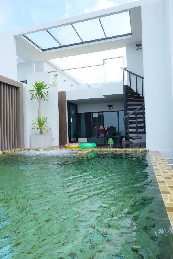 Deamber Bangsare Pattaya Lägenhet Bang Sare Exteriör bild